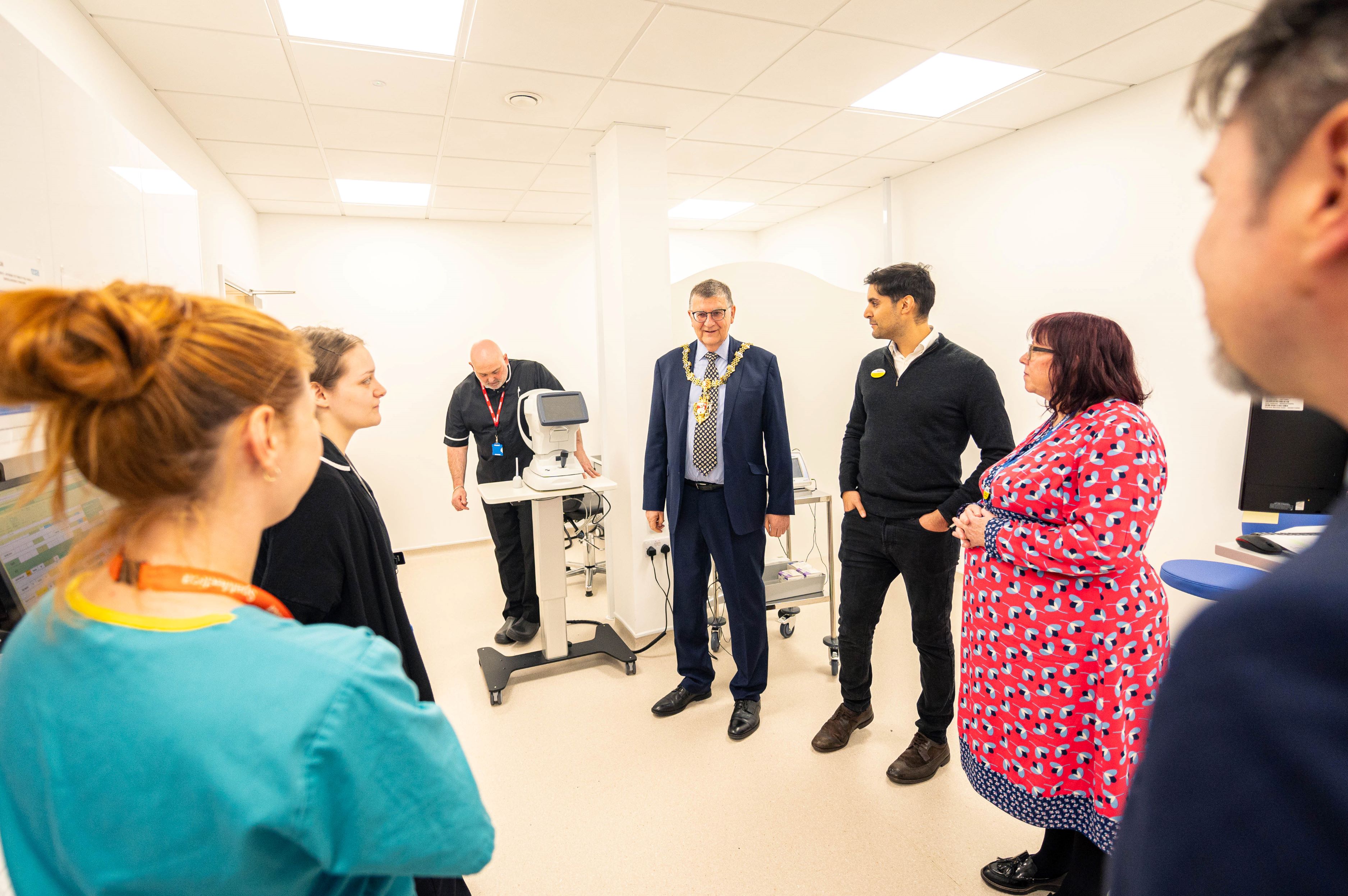 Lord Mayor tours new Swansea eye hospital