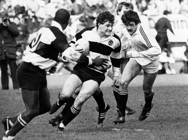 Gwynfor Higgins scoring at the City end in 1979 (Image: Swansea RFC)