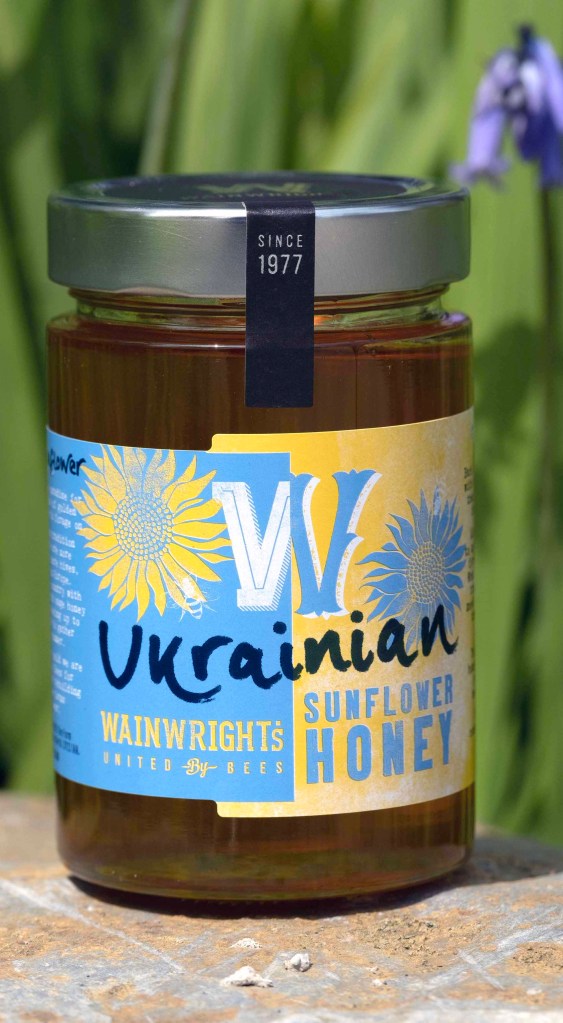 Wainwright’s Ukranian Sunflower honey is the result of a collaboration between Ceredigion-based Wainwright’s Bee Farm and Ukrainian producer Honey Brothers.