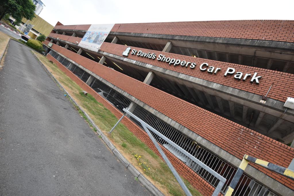 Swansea motorists to get more free parking in the city centre in July - Swansea Bay News