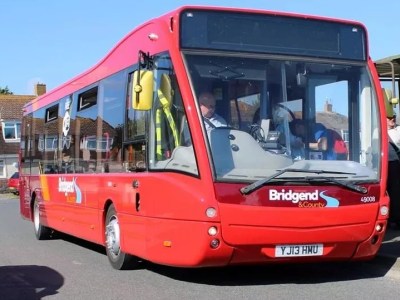 Bus routes restored for Pen‑y‑Fai, Kenfig Pool and Mawdlam after deal struck