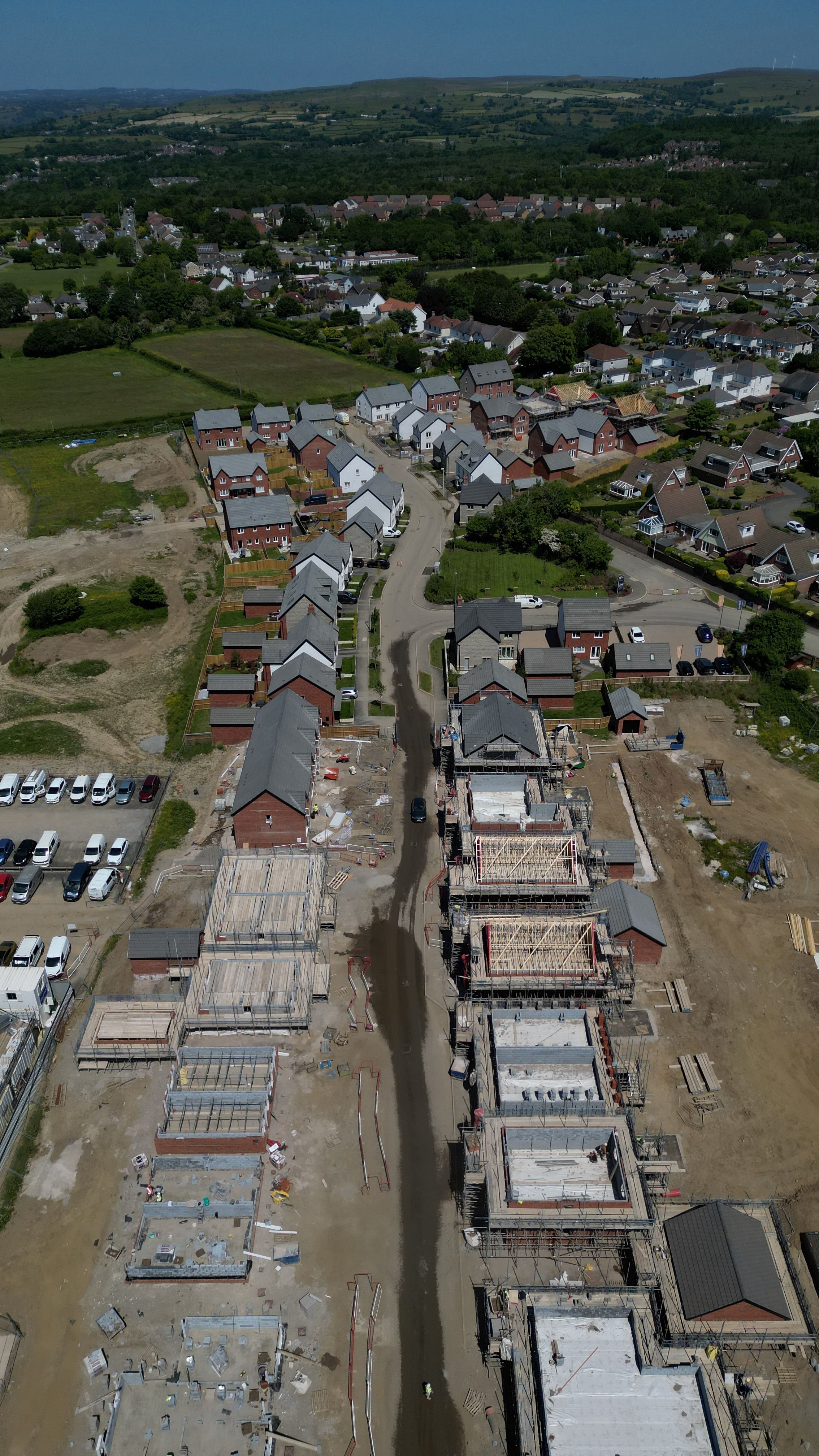 Drone photography at Bellway's Parc Mawr development (3)