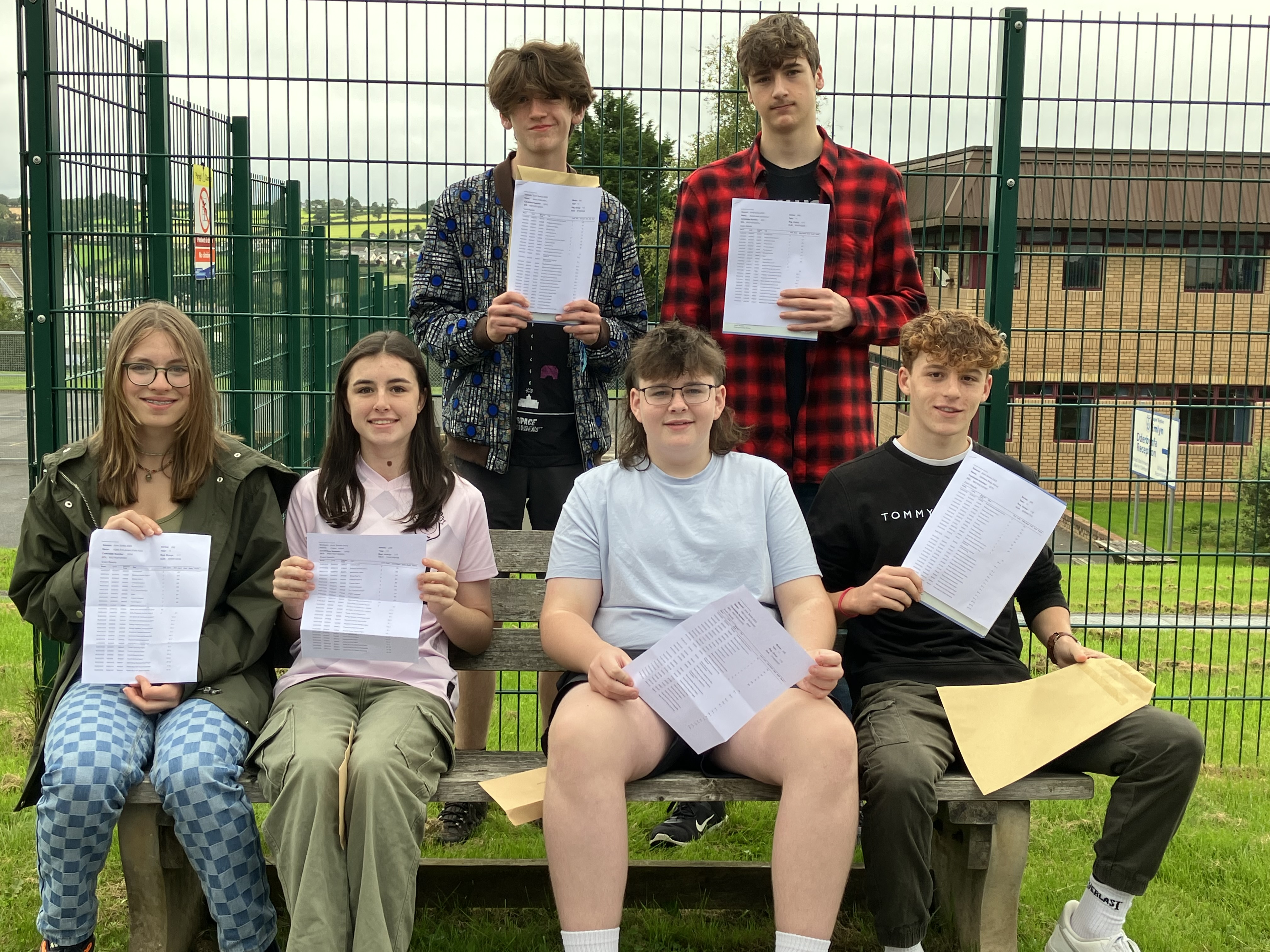 Pupils from Ysgol Gyfun Emlyn with their GCSE results