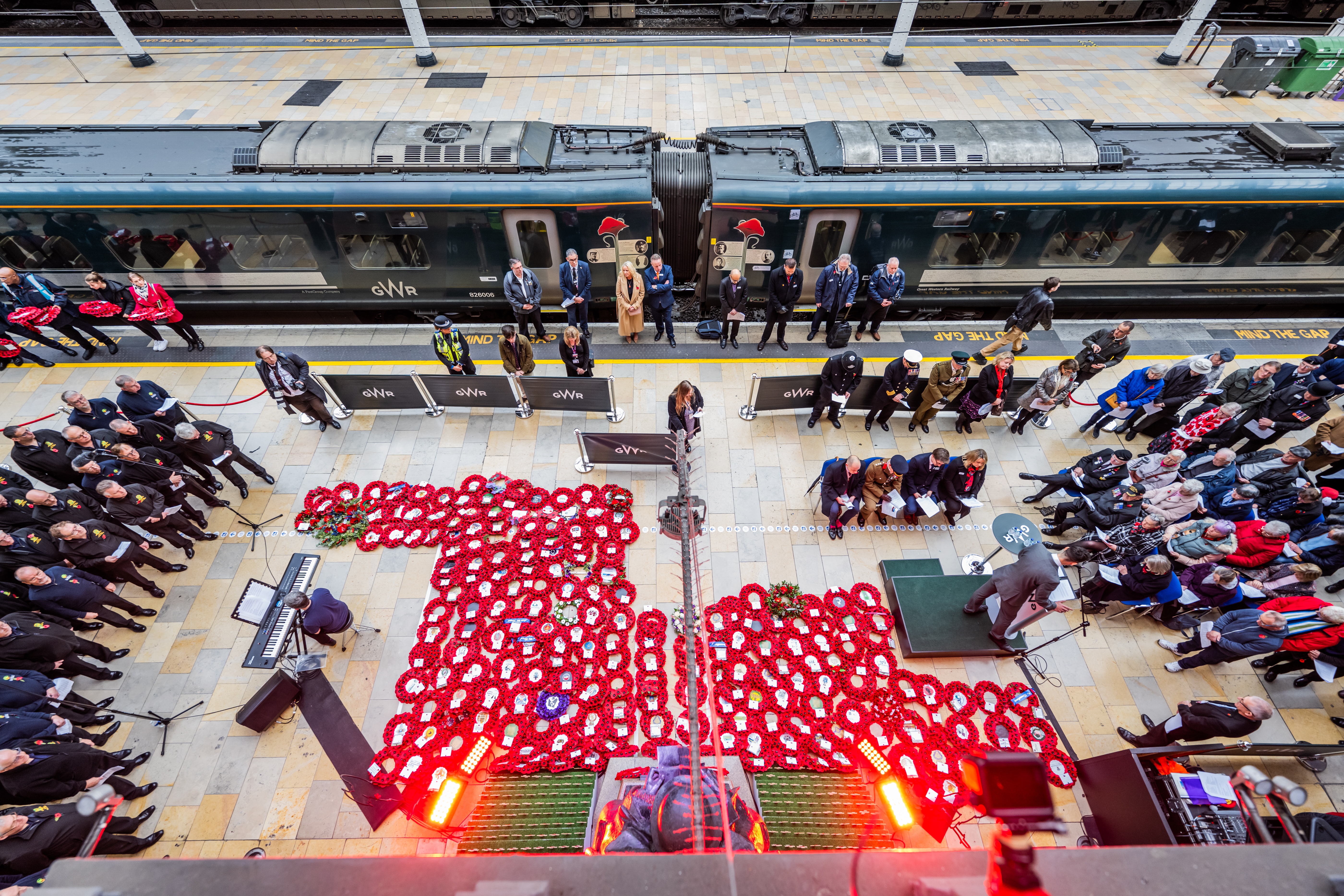 A service of remembrance took place at London Paddington. GWR collected hundreds of poppy wreaths from different organisations along the south west rail route.