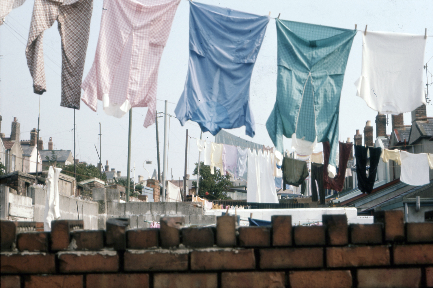 Washing, Danygraig, a photo by George Little.