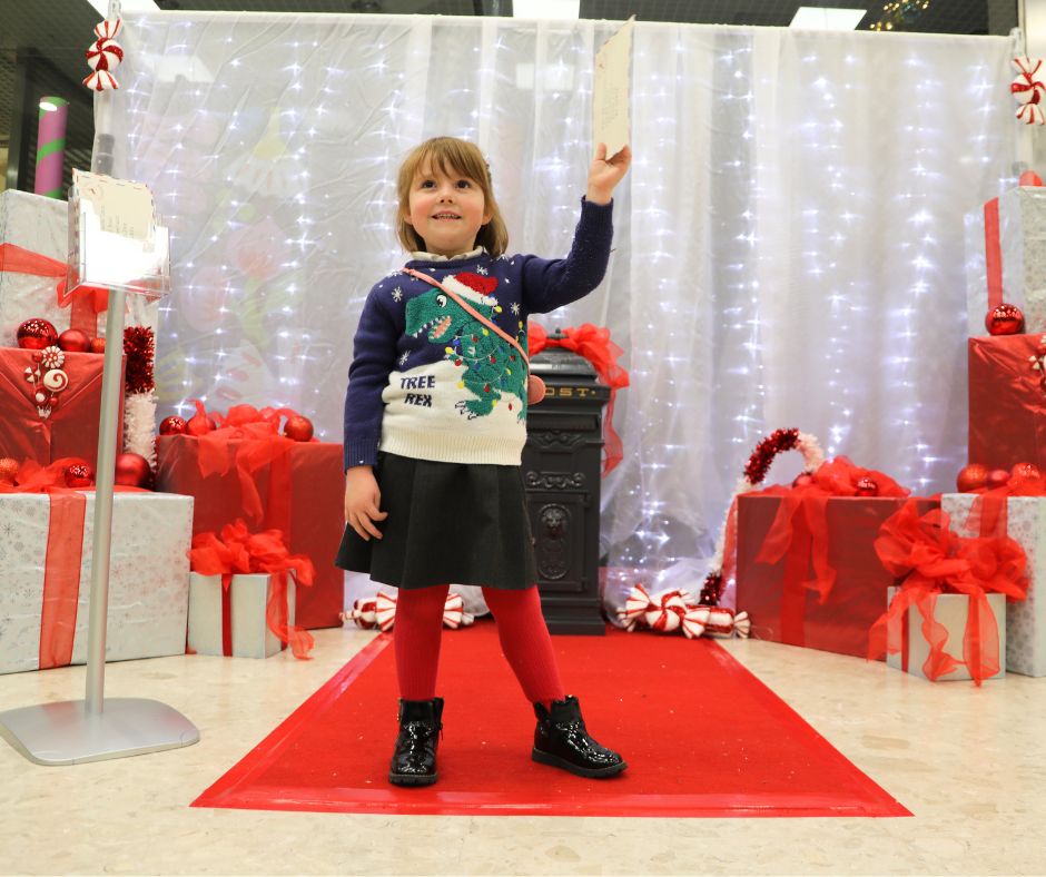 Swansea's Quadrant at Christmas