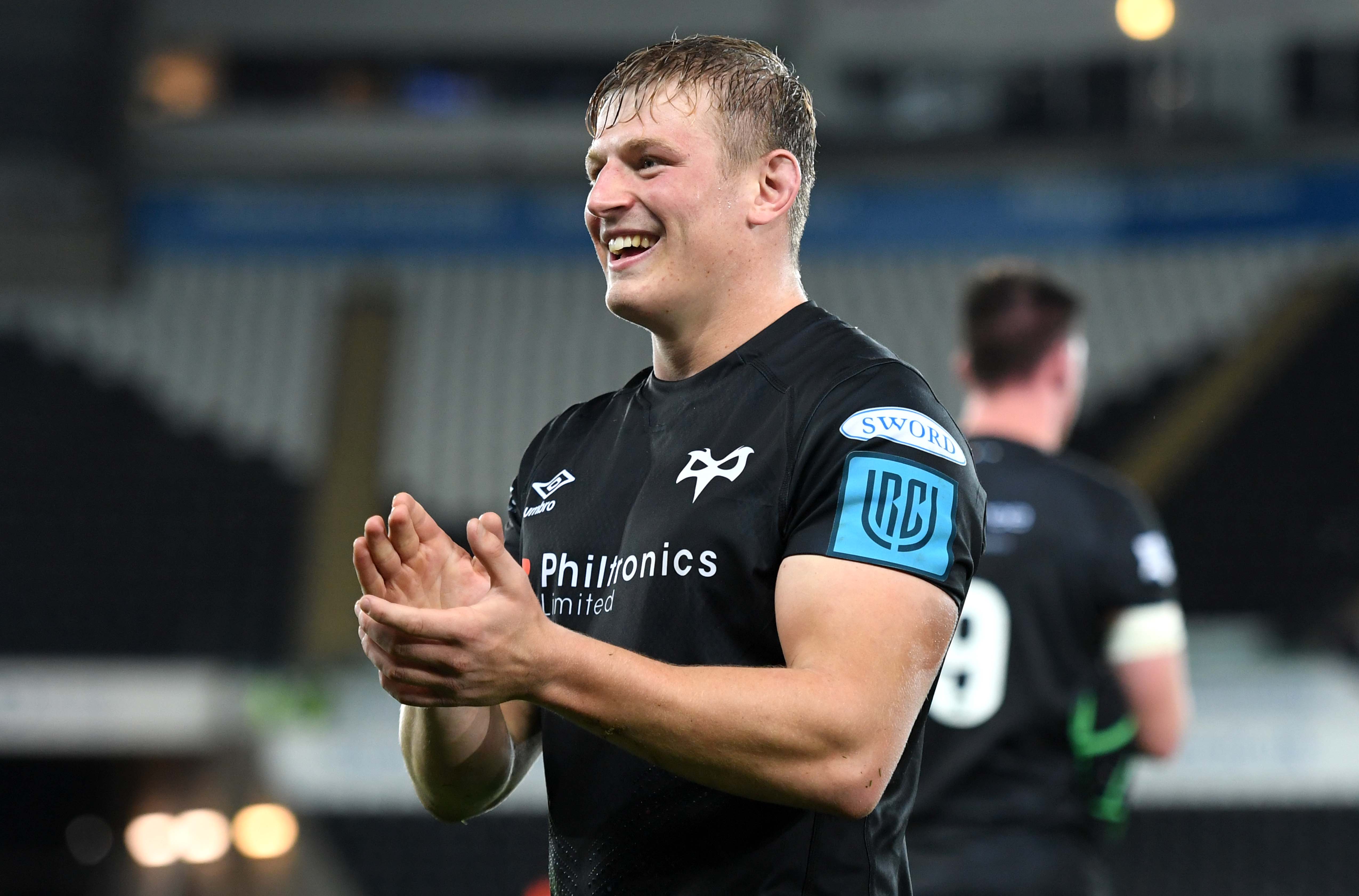 Jac Morgan in Ospreys kit, Wales international and club captain, confirmed to join Gloucester.