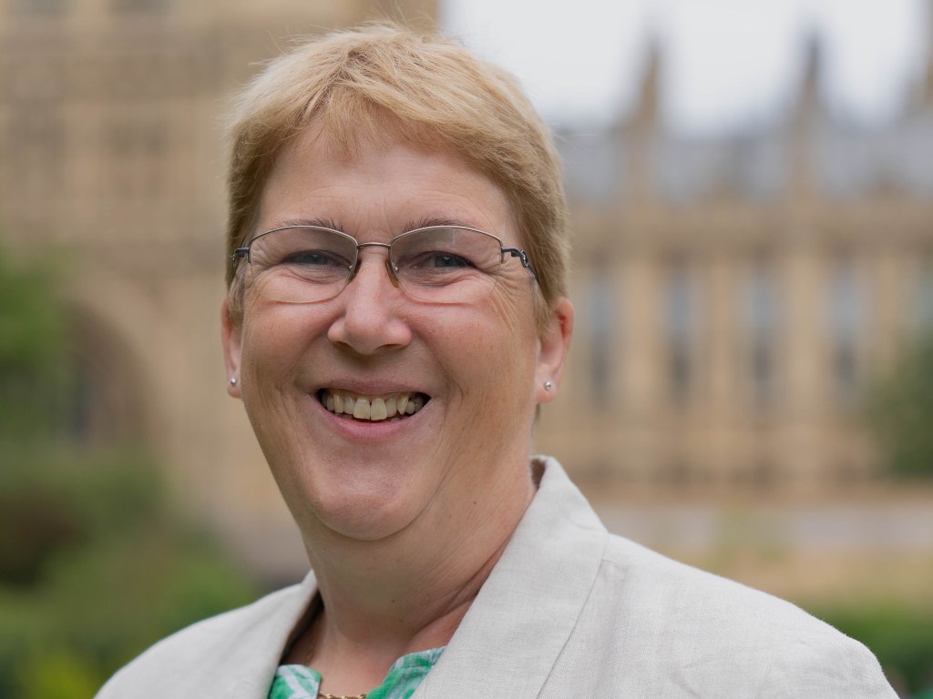 Carmarthenshire MP steps down from County Council - Swansea Bay News