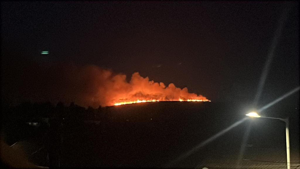 Mynydd Gelliwastad Mountain fire