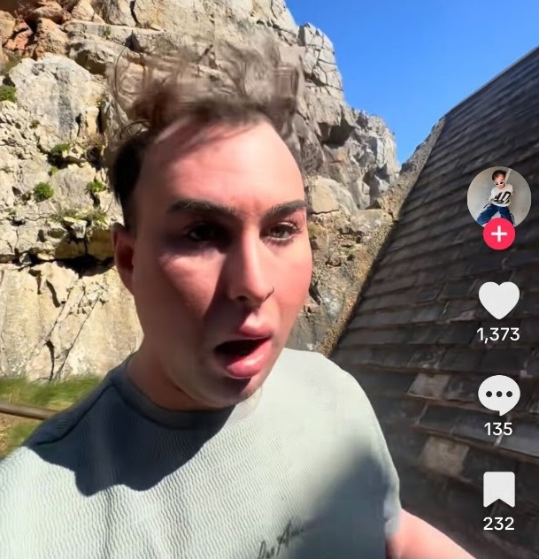 TikToker Christopher Lee