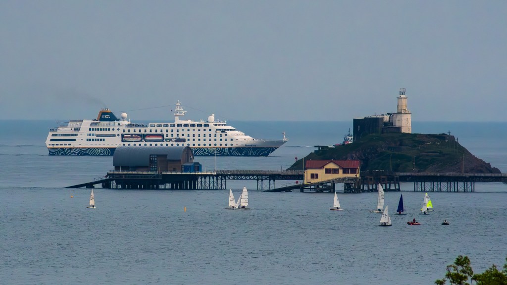 MV Hamburg cruise ship in Swansea Bay