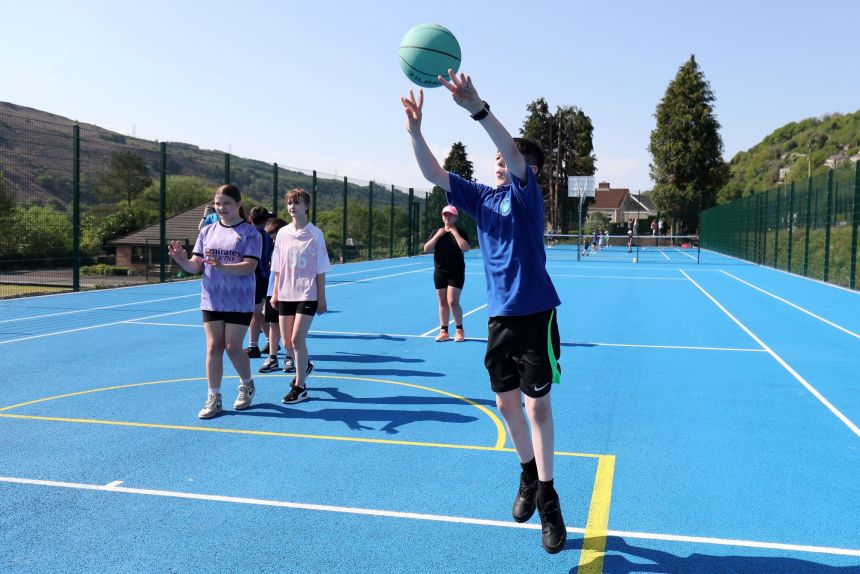 New Ystalyfera Tennis and Basketball court has been officially opened
