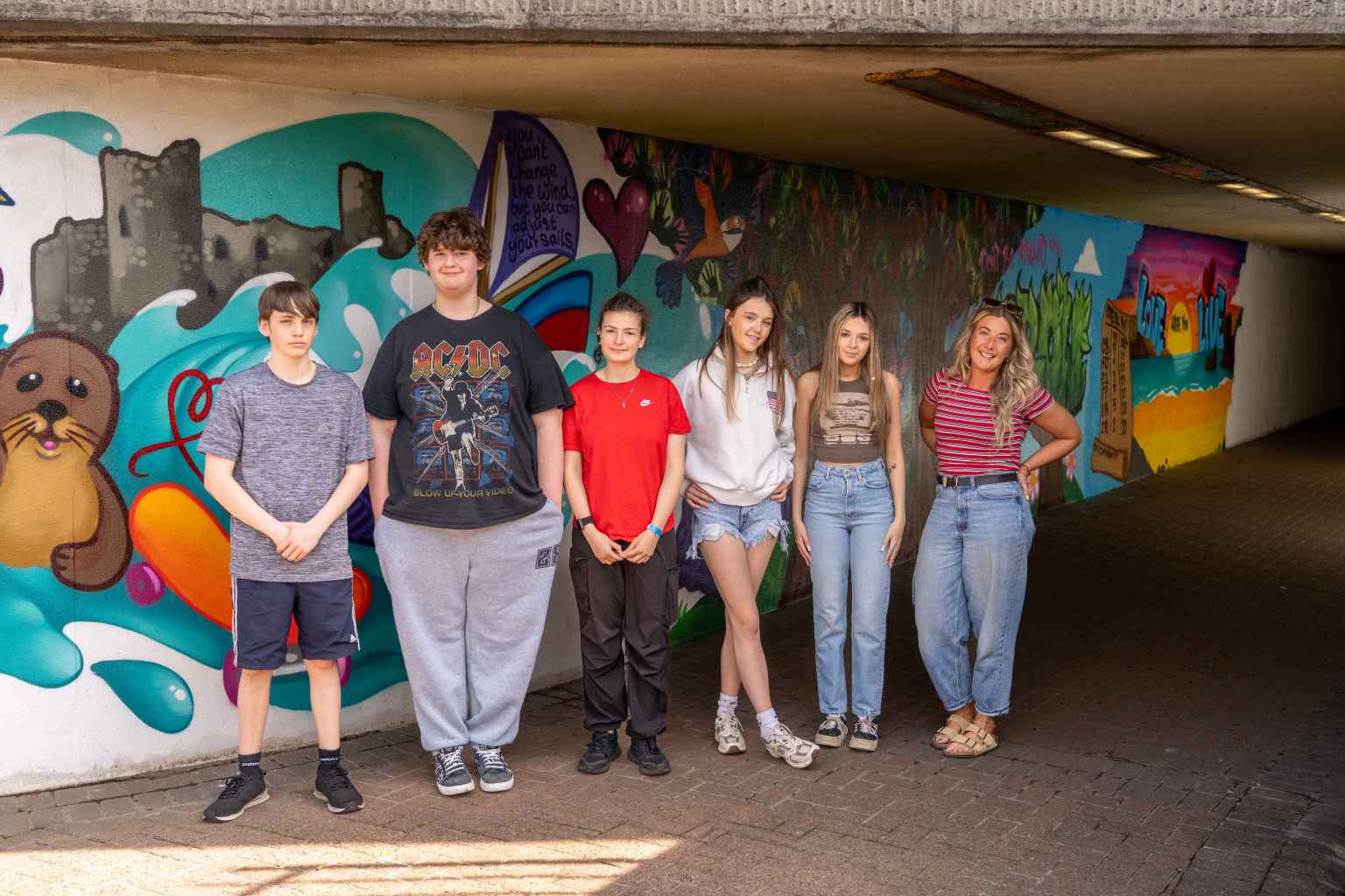 Young People: Carly Sharief, Ayden Jones, Isaac Roach, Ffion Price, Lateesha Boyd, Youth Worker Ell Lewis with Lloyd Roberts. Photography by: Richard Hankinson