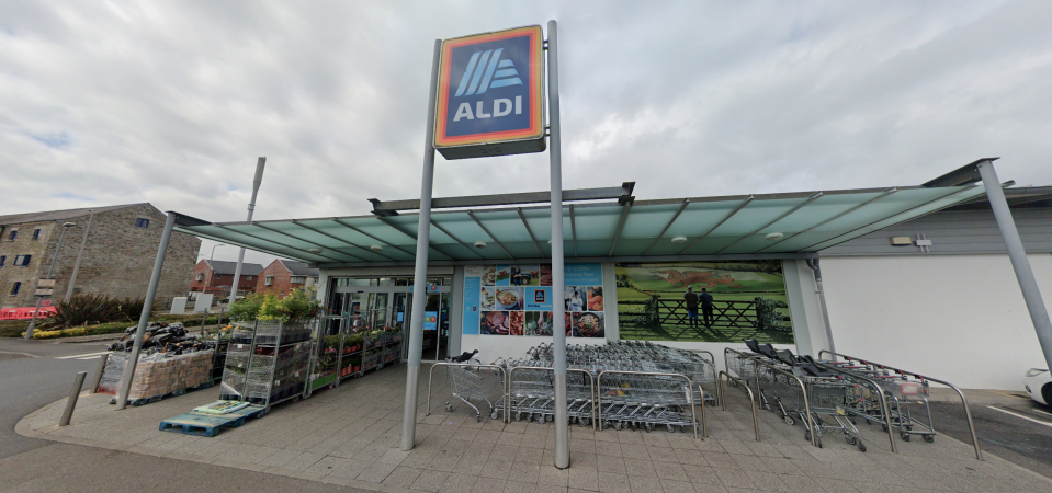 Aldi Swansfield Place Llanelli