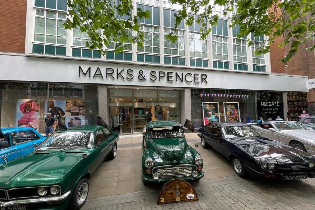 Classic cars in Swansea City Centre