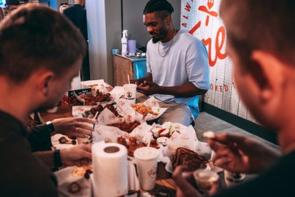 Slim Chickens are to open a new restaurant on Swansea's Wind Street
