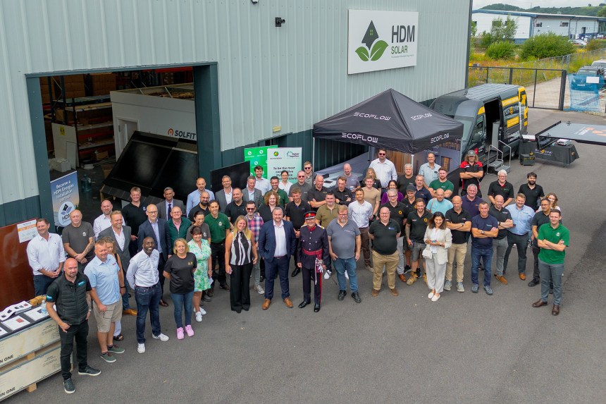 Stephen Kinnock MP unveils new HDM Solar branch in Port Talbot