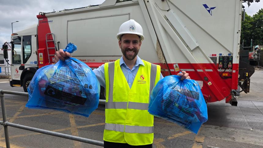 Swansea Council has recently rolled out a trial kerbside recycling collections scheme to approximately 20,000 homes, enabling households to recycle their plastic bags and wrapping items, such as crisp packets, bread bags, and frozen food bags.
