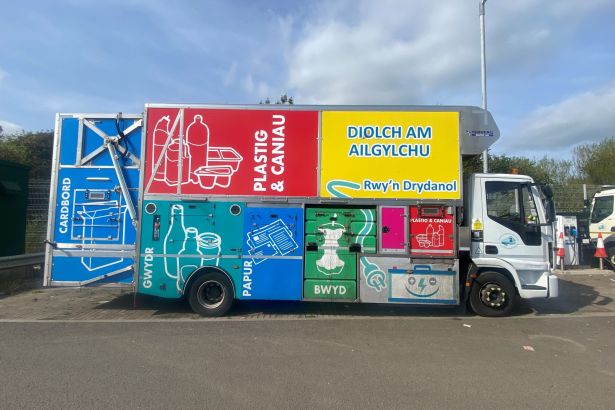 Neath Port Talbot recycling collection vehicle