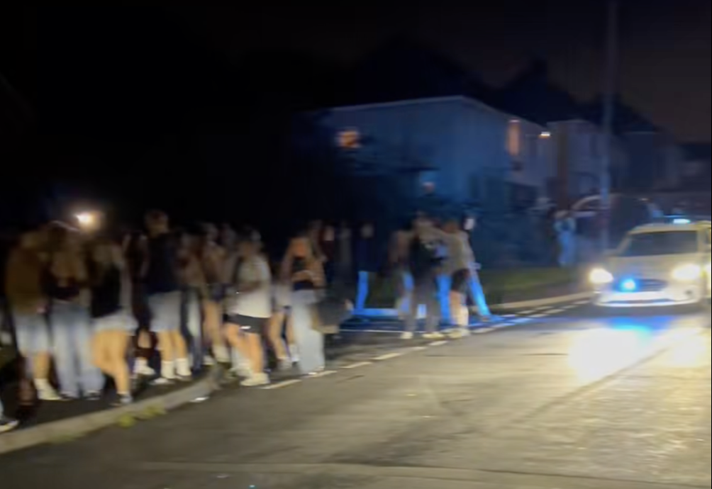 A house party in Kenfig Hill spilled into the street on Saturday night after being advertised on social media, with more than 100 teenagers gathering before police were called to break it up.