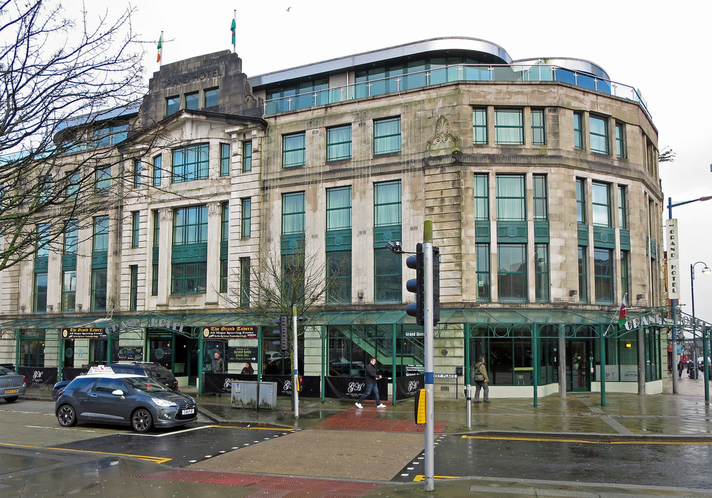 Current exterior view of the Grand Hotel Swansea, a landmark building beside the railway station.