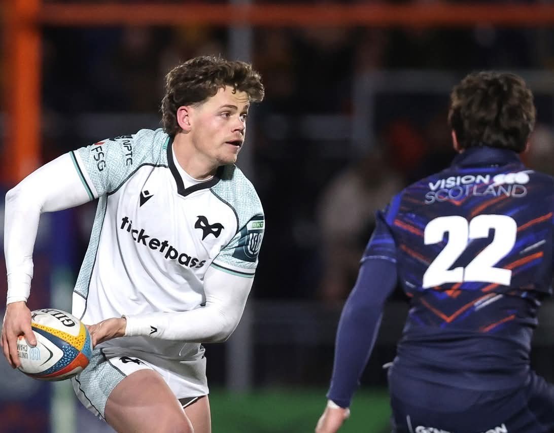 A late try earned the Ospreys a crucial bonus point in the 19-17 defeat to Edinburgh.