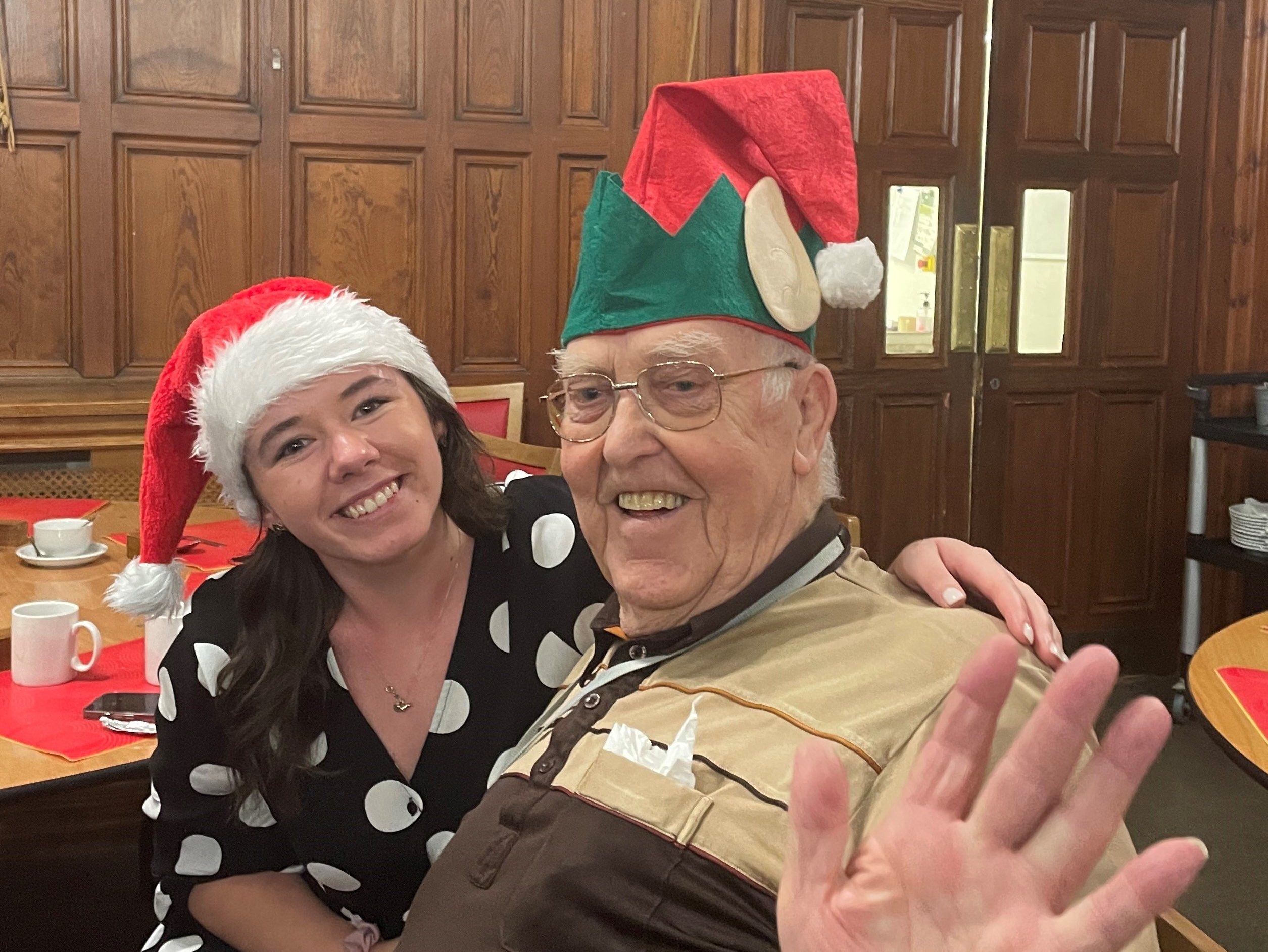 Pembrokeshire blind veteran, 84, to spend Christmas with 30 fellow ex‑Service men and women after facing festive season alone