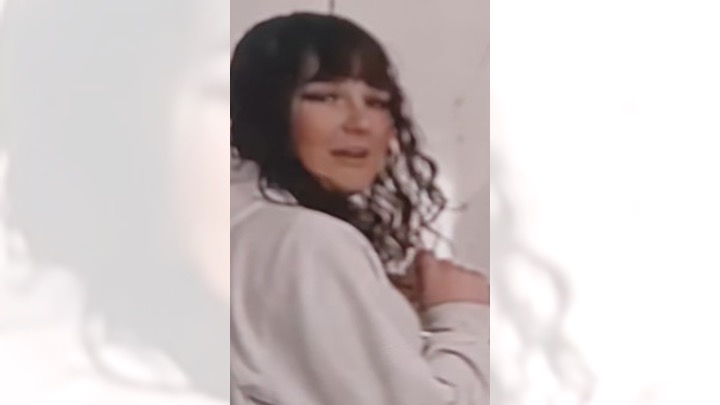 Image issued by Dyfed‑Powys Police showing missing 14‑year‑old Daisy, who was last seen in the Trimsaran area and has links to Cwmbran.