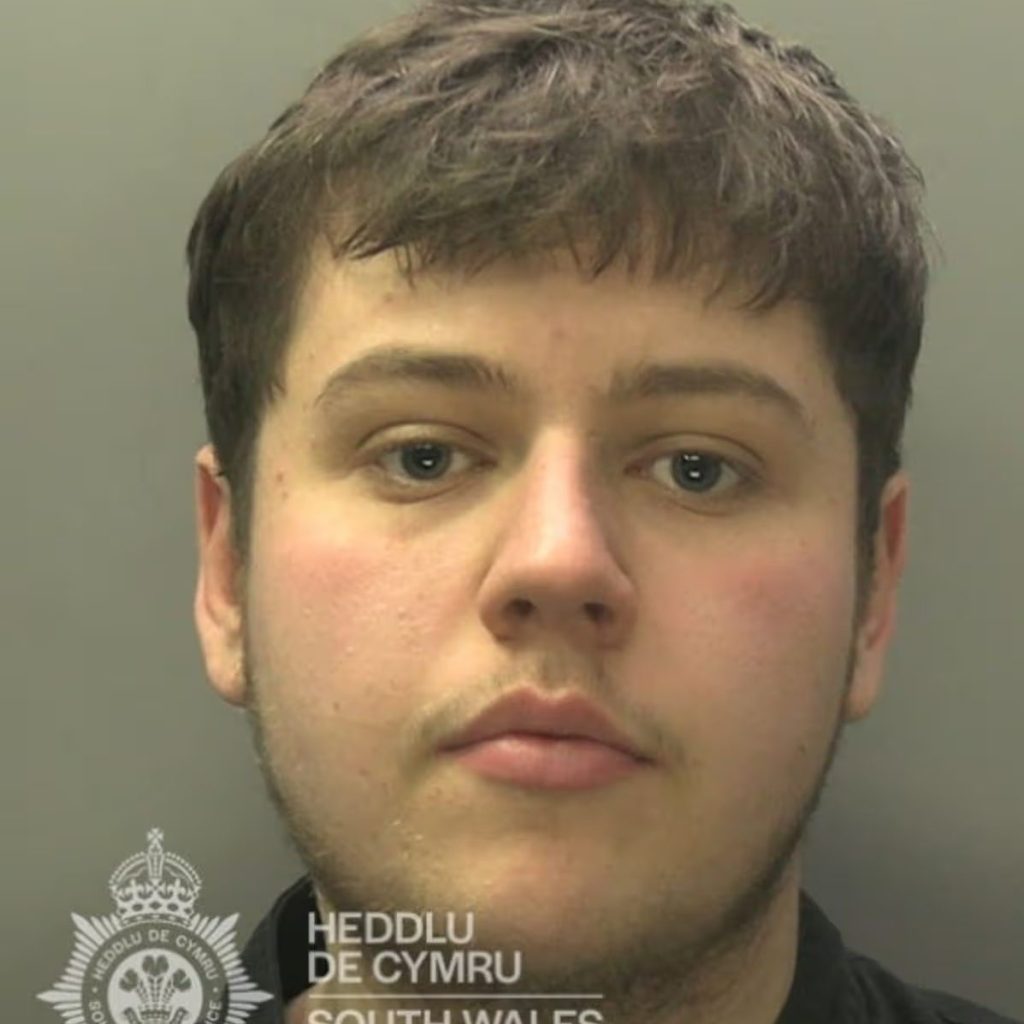 Police mugshot of Zack Mason