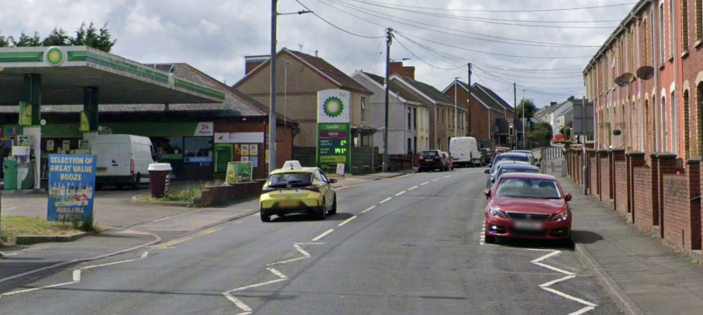Capel Isaf Road