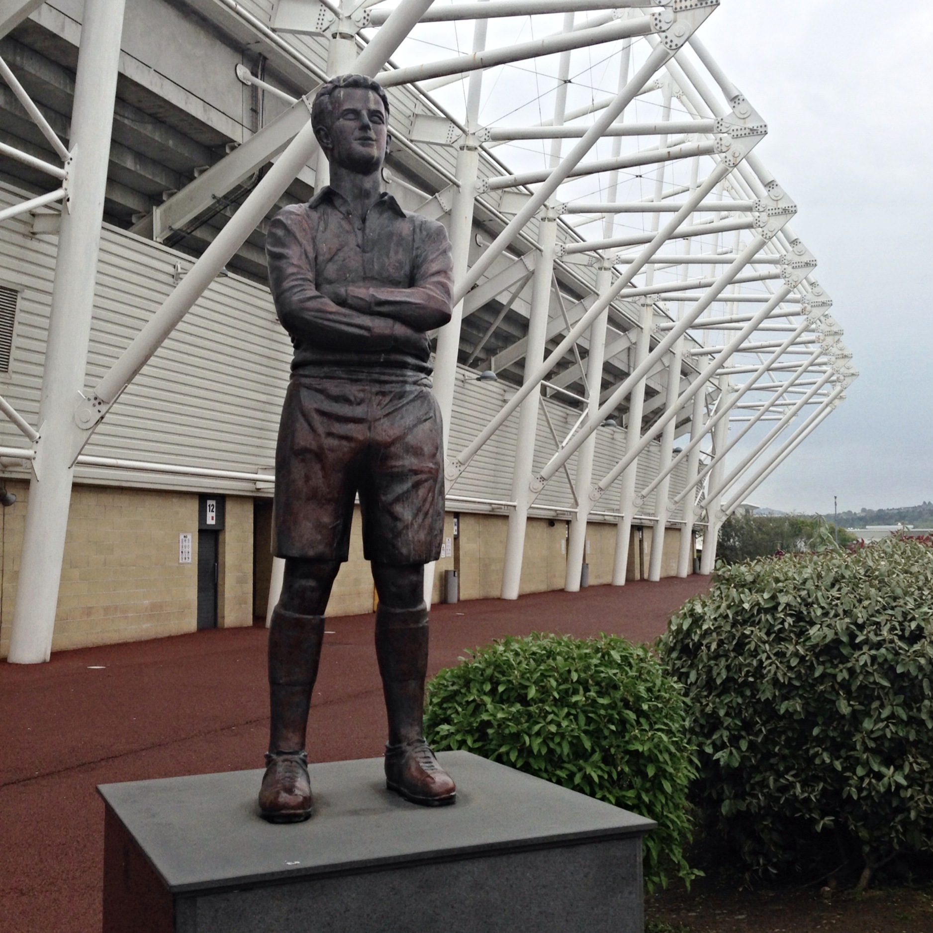 Statue of Ivor Allchurch outside the Swansea.com stadium