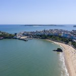 Tenby North Beach viewed from above (Image: Visit Wales)