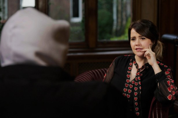 Sara Manchipp: I Mewn i’r Manosphere