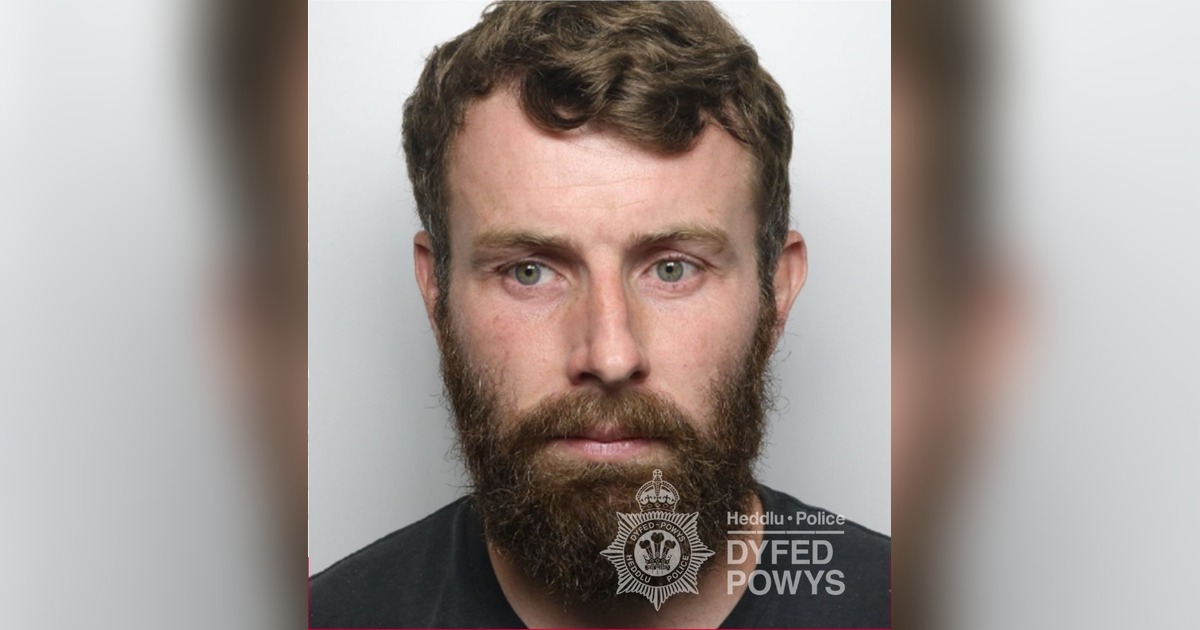 Custody image of Damien Jones