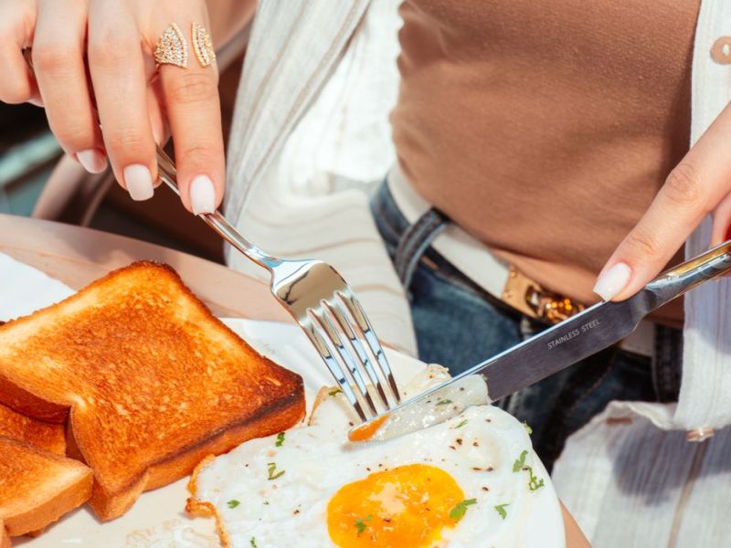SALMONELLA: One dead in UK outbreak linked to imported eggs served in restaurants and cafes