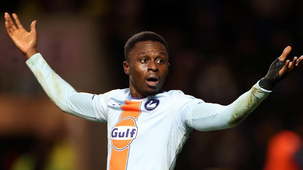 SWANS: Inoussa and Walta depart, but new faces expected on busy deadline day