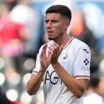 Swansea City striker Ross Stewart in action