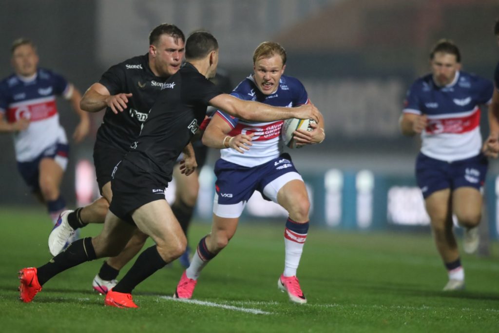 Scarlets in action against Saracens at Parc y Scarlets