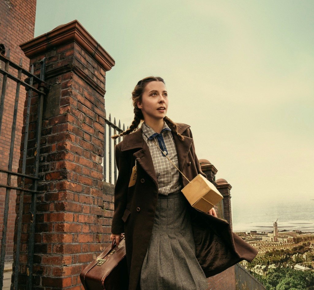 SWANSEA BLITZ: Sold-out play takes 5,000 children from the stage to the city’s real gas masks