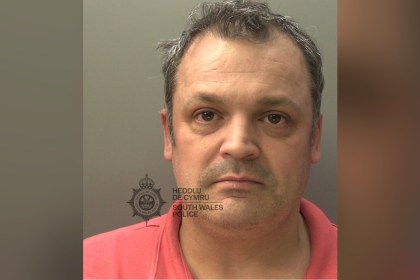 Custody photograph of Gavin Bennett