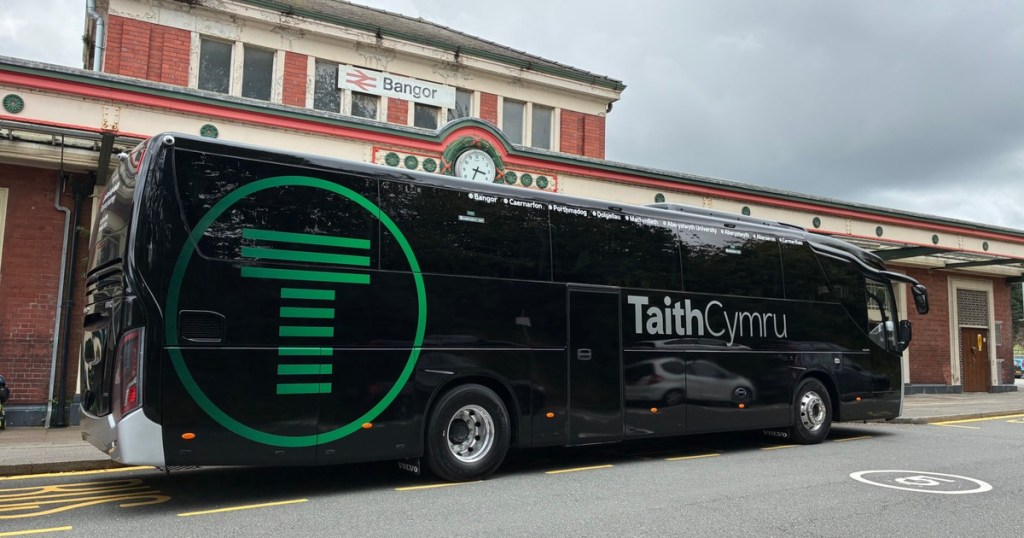TAITHCYMRU: Carmarthen to Bangor for £10 as tickets go on sale for the new north-south coach