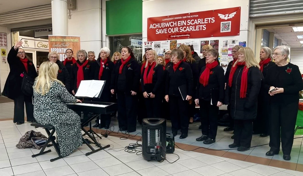 Côr Curiad choir performing at the launch of Llanelli’s Poppy Appeal